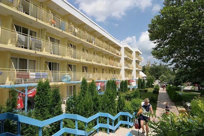 Отель Hotel Orhidea Албена-19